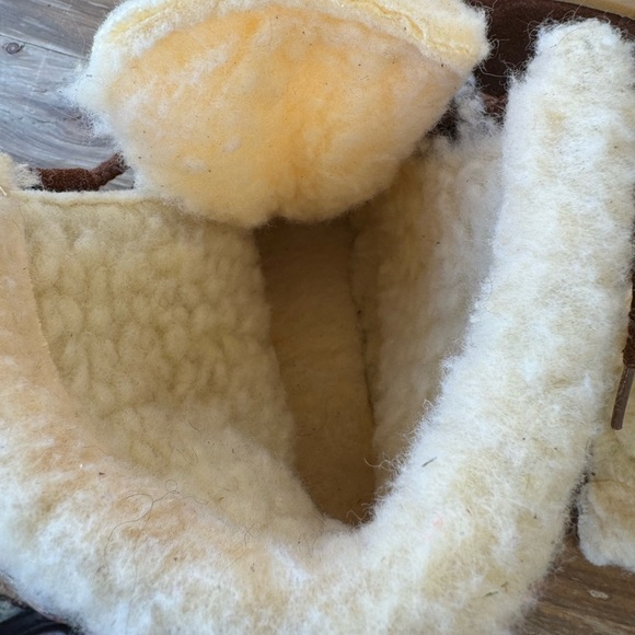 Vintage 1970s Boots Womens Leather and Sherpa Boots 7 - Picture 10 of 13